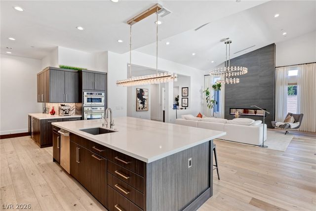 2195 Overlook Canyon Lane, Henderson, NV 89052