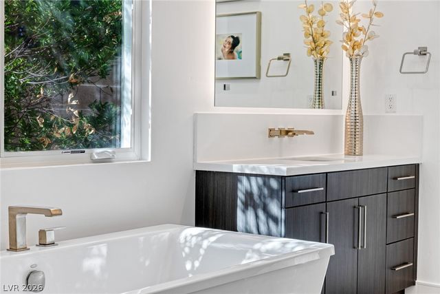 2195 Overlook Canyon Lane, Henderson, NV 89052