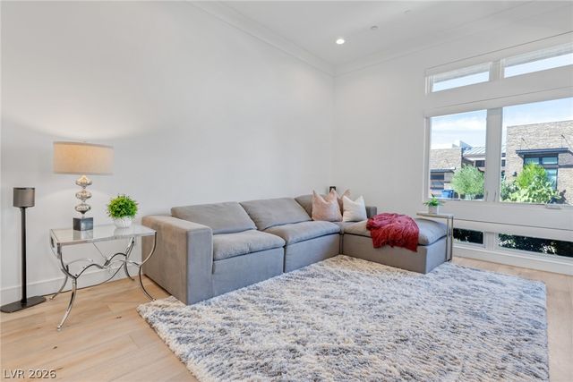 2195 Overlook Canyon Lane, Henderson, NV 89052