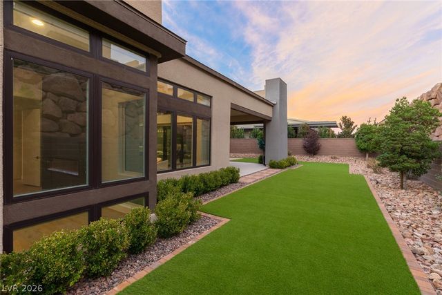 2195 Overlook Canyon Lane, Henderson, NV 89052