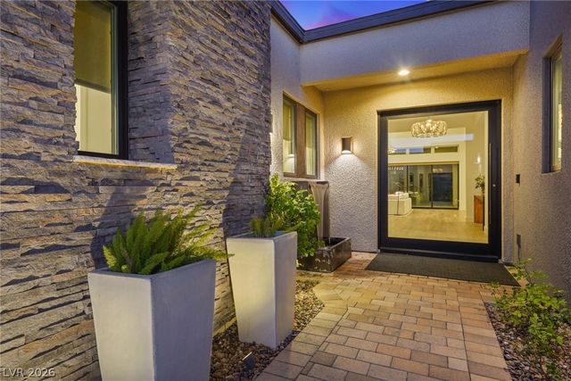 2195 Overlook Canyon Lane, Henderson, NV 89052