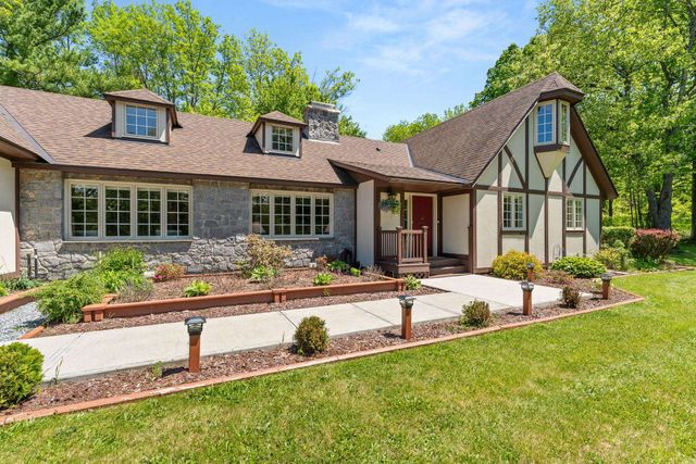 20 Patton Woods Road, Charlotte, VT 05445