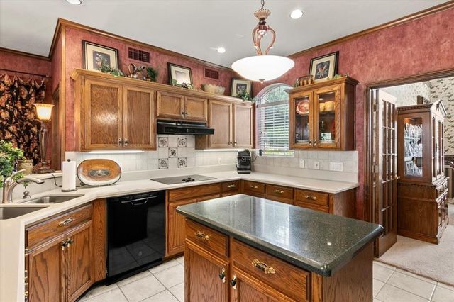 3495 Briar Way, Beaumont, TX 77706