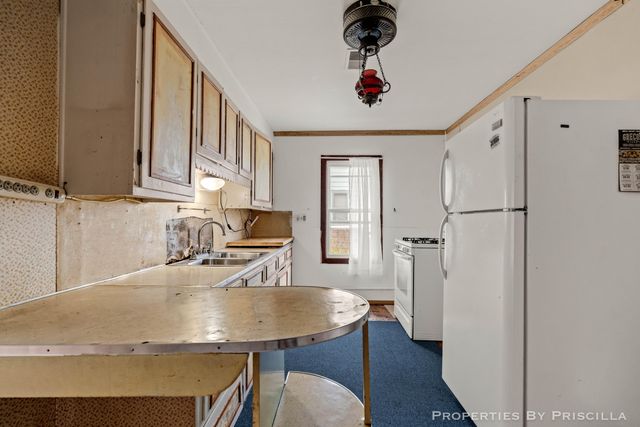 348 Ridgewood Street Se, City Of Kentwood, MI 49548