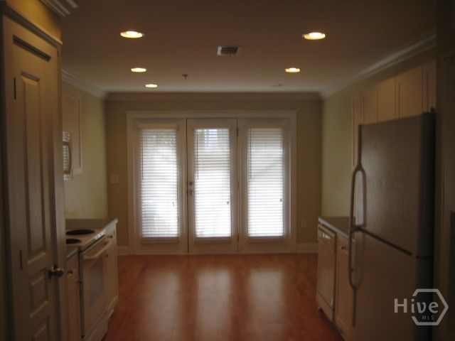1035 Barnett Shoals Road 912, Athens, GA 30605
