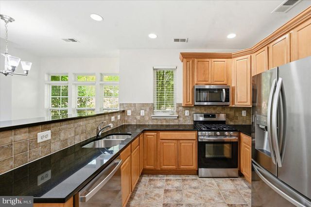14498 VILLAGE HIGH ST, Gainesville, VA 20155