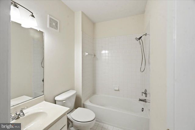 14498 VILLAGE HIGH ST, Gainesville, VA 20155