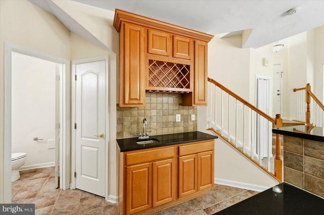 14498 VILLAGE HIGH ST, Gainesville, VA 20155