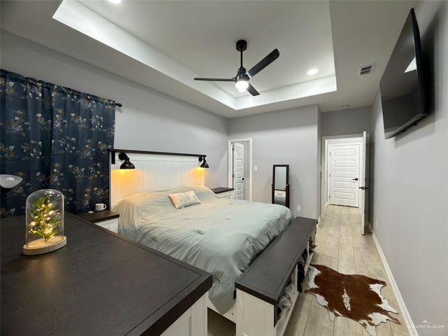 32797 Jorge Street, Los Fresnos, TX 78566