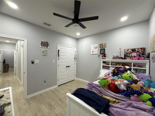 32797 Jorge Street, Los Fresnos, TX 78566