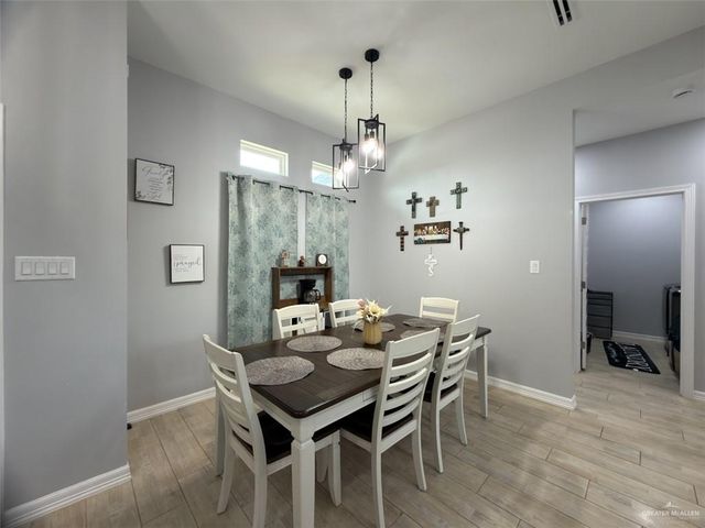 32797 Jorge Street, Los Fresnos, TX 78566
