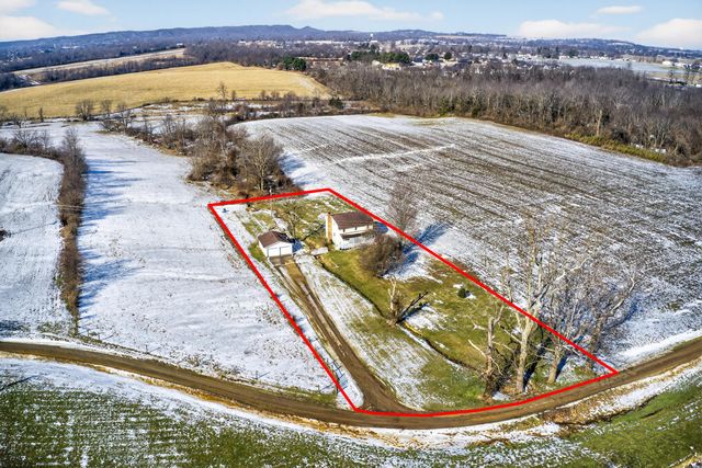 265 Givens Lane, Danville, KY 40422