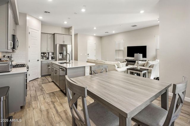 5024 E CAMPO BELLO Drive, Scottsdale, AZ 85254