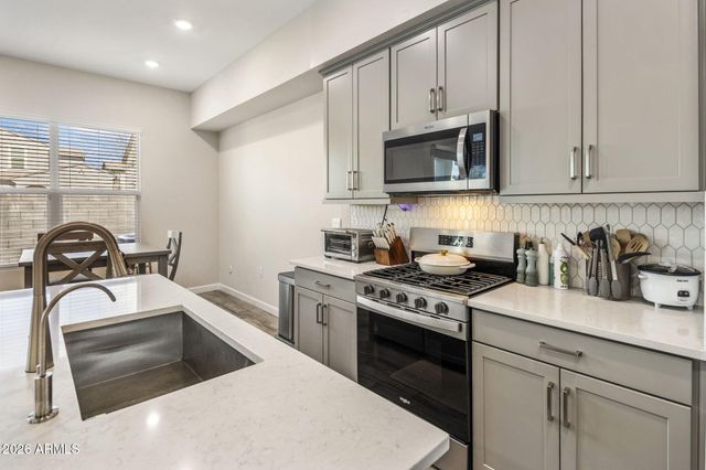 5024 E CAMPO BELLO Drive, Scottsdale, AZ 85254