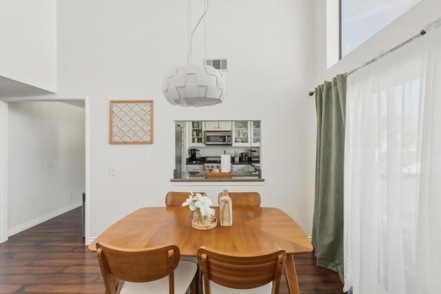 895 Connors Court, Claremont, CA 91711