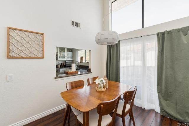 895 Connors Court, Claremont, CA 91711