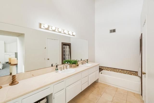 895 Connors Court, Claremont, CA 91711