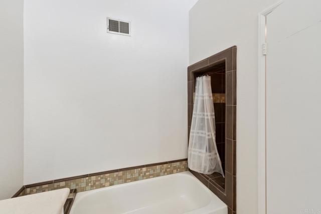 895 Connors Court, Claremont, CA 91711