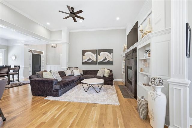 9926 FOUNTAIN Circle, Lenexa, KS 66220