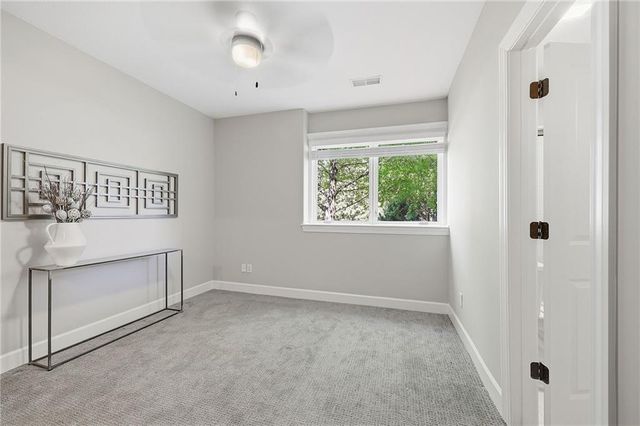 9926 FOUNTAIN Circle, Lenexa, KS 66220