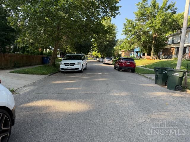 35 Woodcrest Avenue, Dayton, OH 45405