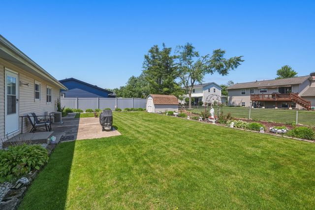 356 Banbury Avenue, Elk Grove Village, IL 60007
