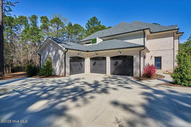 106 Haddington Drive, Pinehurst, NC 28374