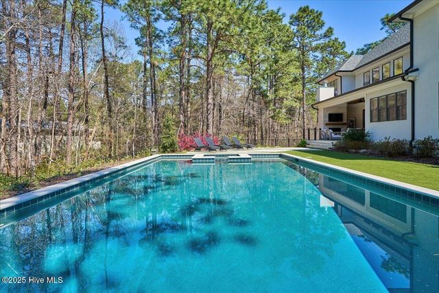 106 Haddington Drive, Pinehurst, NC 28374