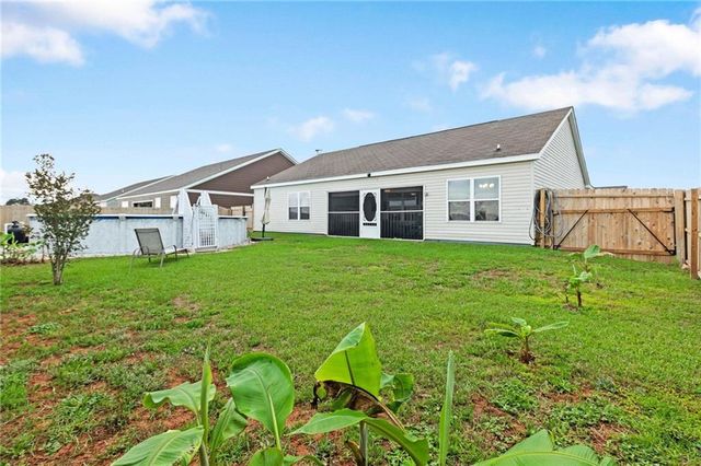 6974 Crimson Ridge Street, Gulf Shores, AL 36542