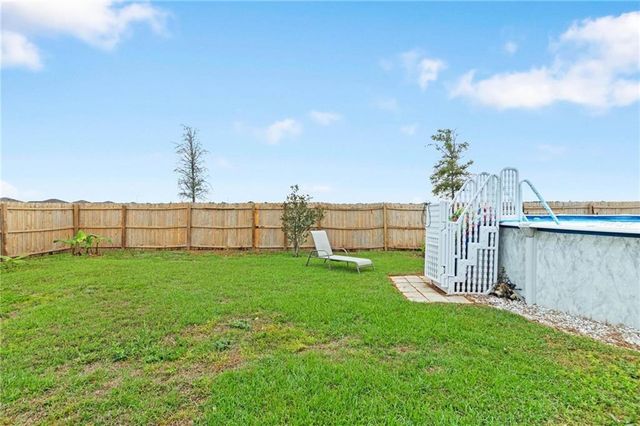 6974 Crimson Ridge Street, Gulf Shores, AL 36542
