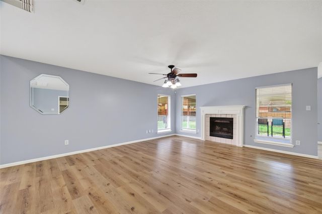 3608 Lochmoor Lane, Pearland, TX 77581