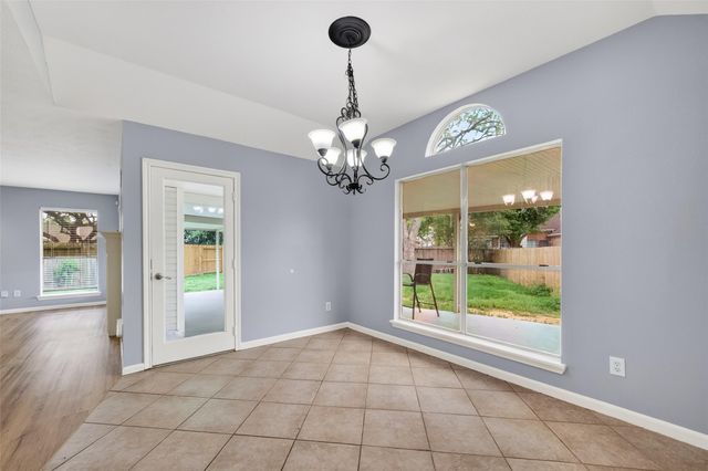 3608 Lochmoor Lane, Pearland, TX 77581