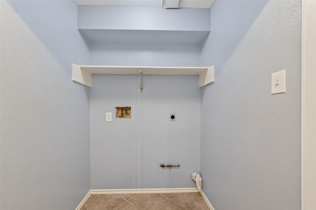 3608 Lochmoor Lane, Pearland, TX 77581