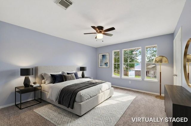 3608 Lochmoor Lane, Pearland, TX 77581