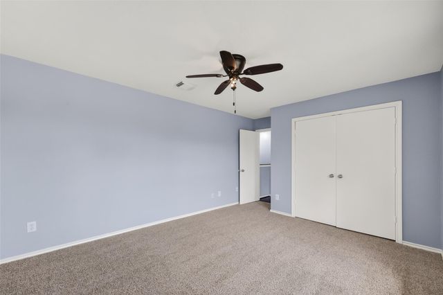 3608 Lochmoor Lane, Pearland, TX 77581
