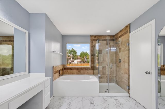3608 Lochmoor Lane, Pearland, TX 77581