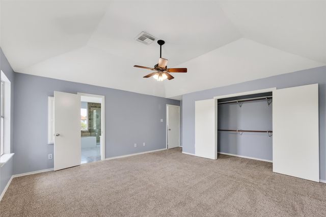 3608 Lochmoor Lane, Pearland, TX 77581