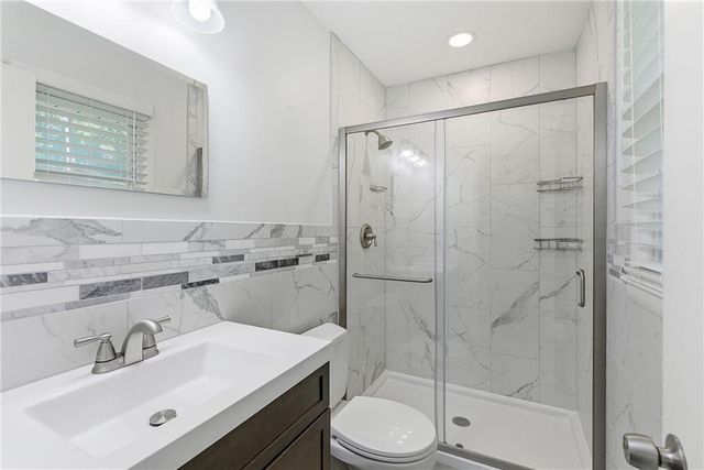 8839 Newton Drive, Overland Park, KS 66212