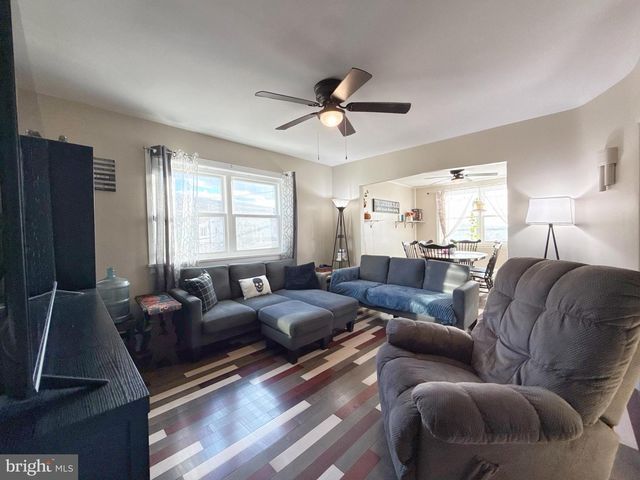 145 S LEMON ST, Mount Carmel, PA 17851