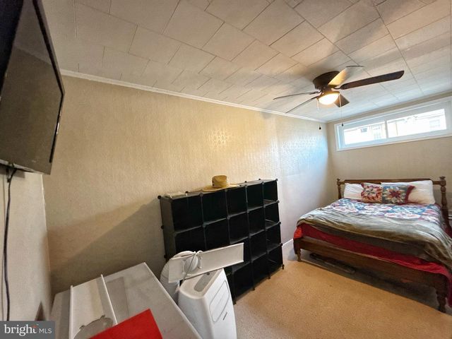 145 S LEMON ST, Mount Carmel, PA 17851