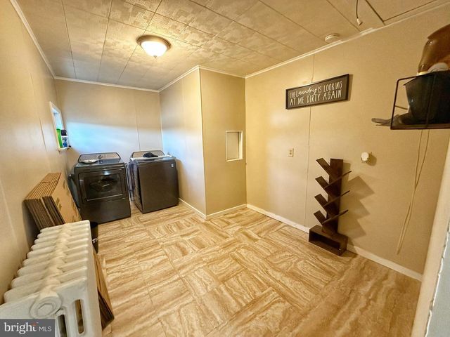 145 S LEMON ST, Mount Carmel, PA 17851