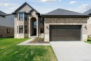 1843 KIRKTON Drive, Troy, MI 48083