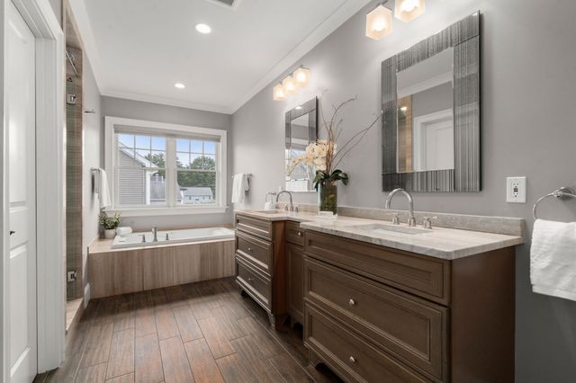 7 Fredette Road, Newton, MA 02459
