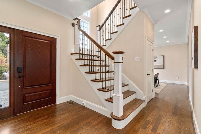 7 Fredette Road, Newton, MA 02459
