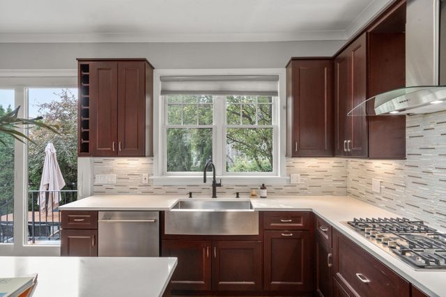 7 Fredette Road, Newton, MA 02459