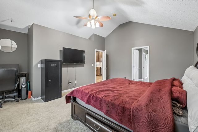 112 Kelly Ln, Lafayette, TN 37083