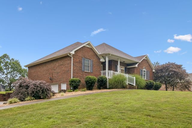 112 Kelly Ln, Lafayette, TN 37083
