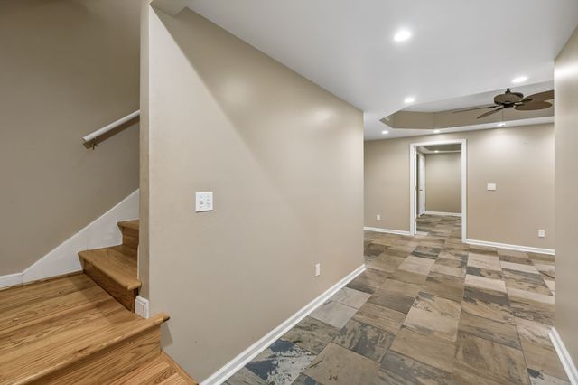 112 Kelly Ln, Lafayette, TN 37083