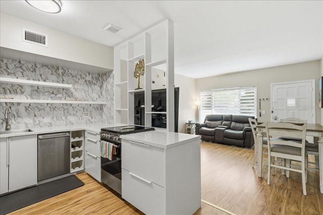 2400 FRANCISCAN DRIVE 38, Clearwater, FL 33763