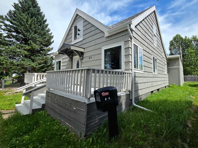 615 Farewell ST, Lewistown, MT 59457 property photo
